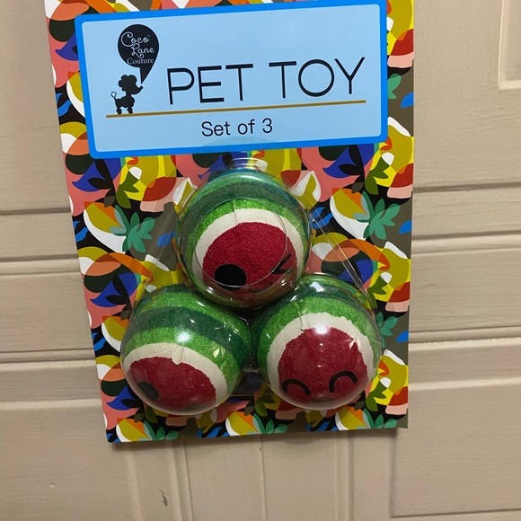 COPY - Brand New Set Of Tennis Balls For Dog. - Picture 5 of 5